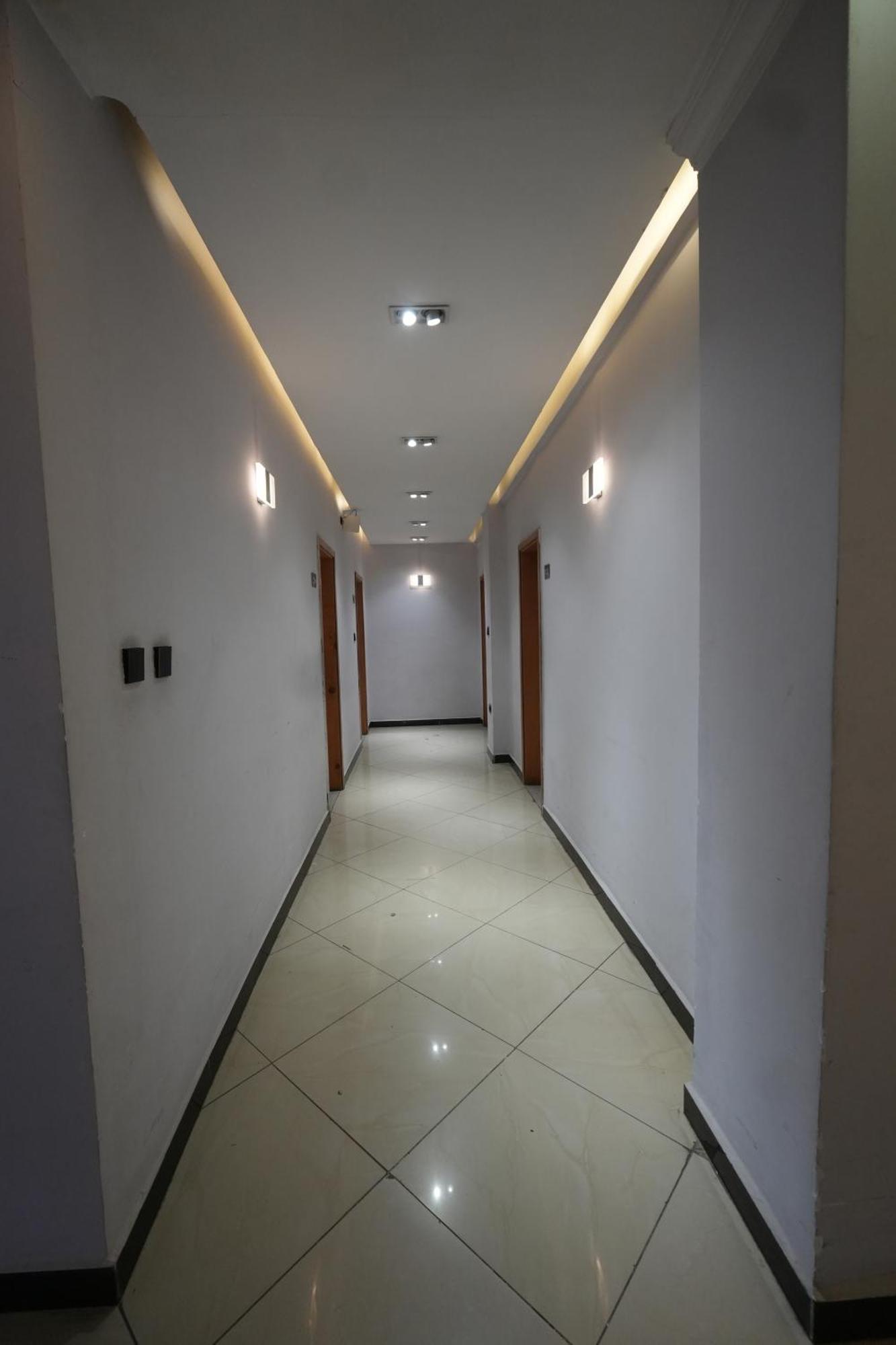 Mazeki Addis Boutique Hotel Экстерьер фото