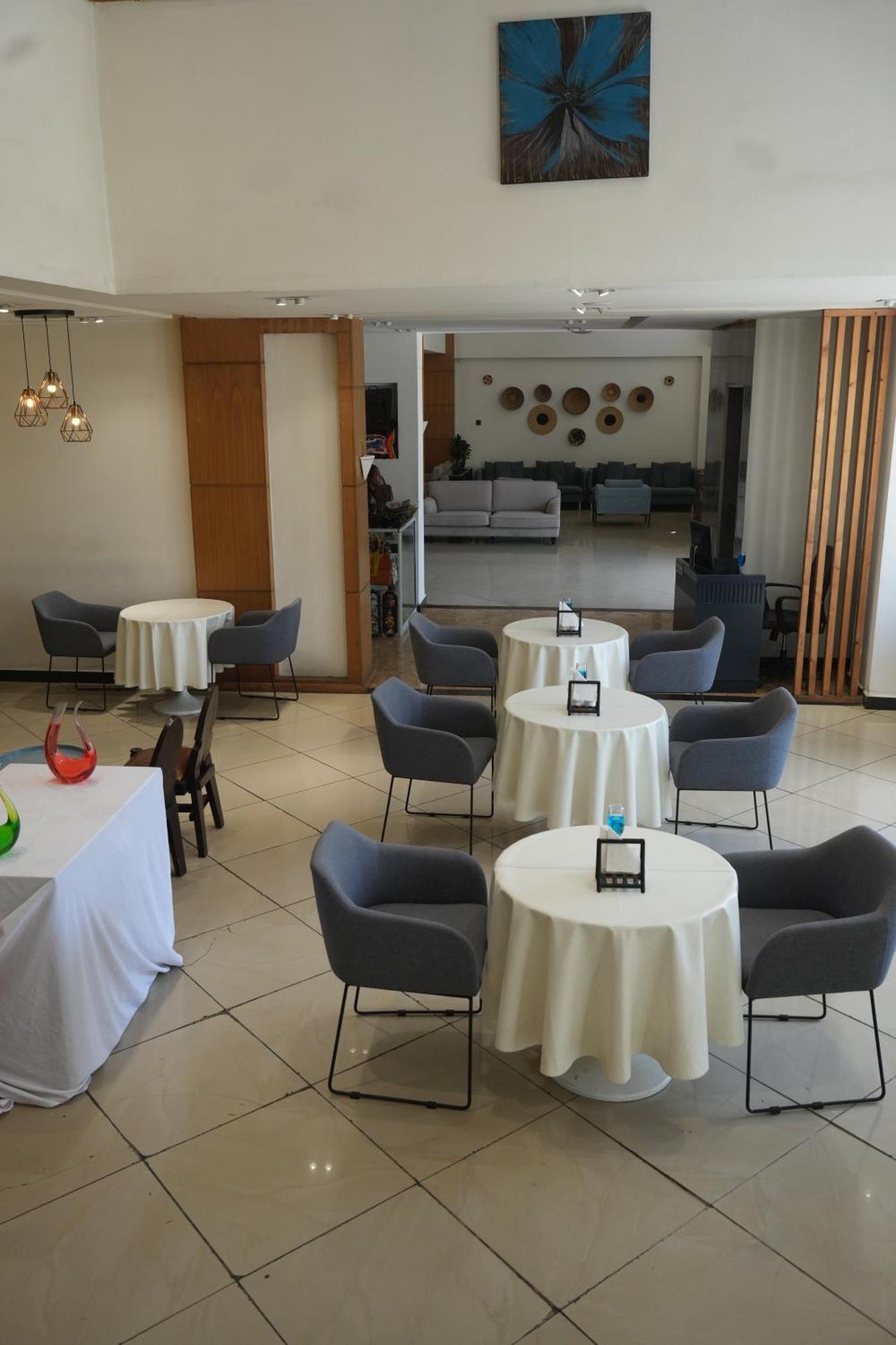 Mazeki Addis Boutique Hotel Экстерьер фото