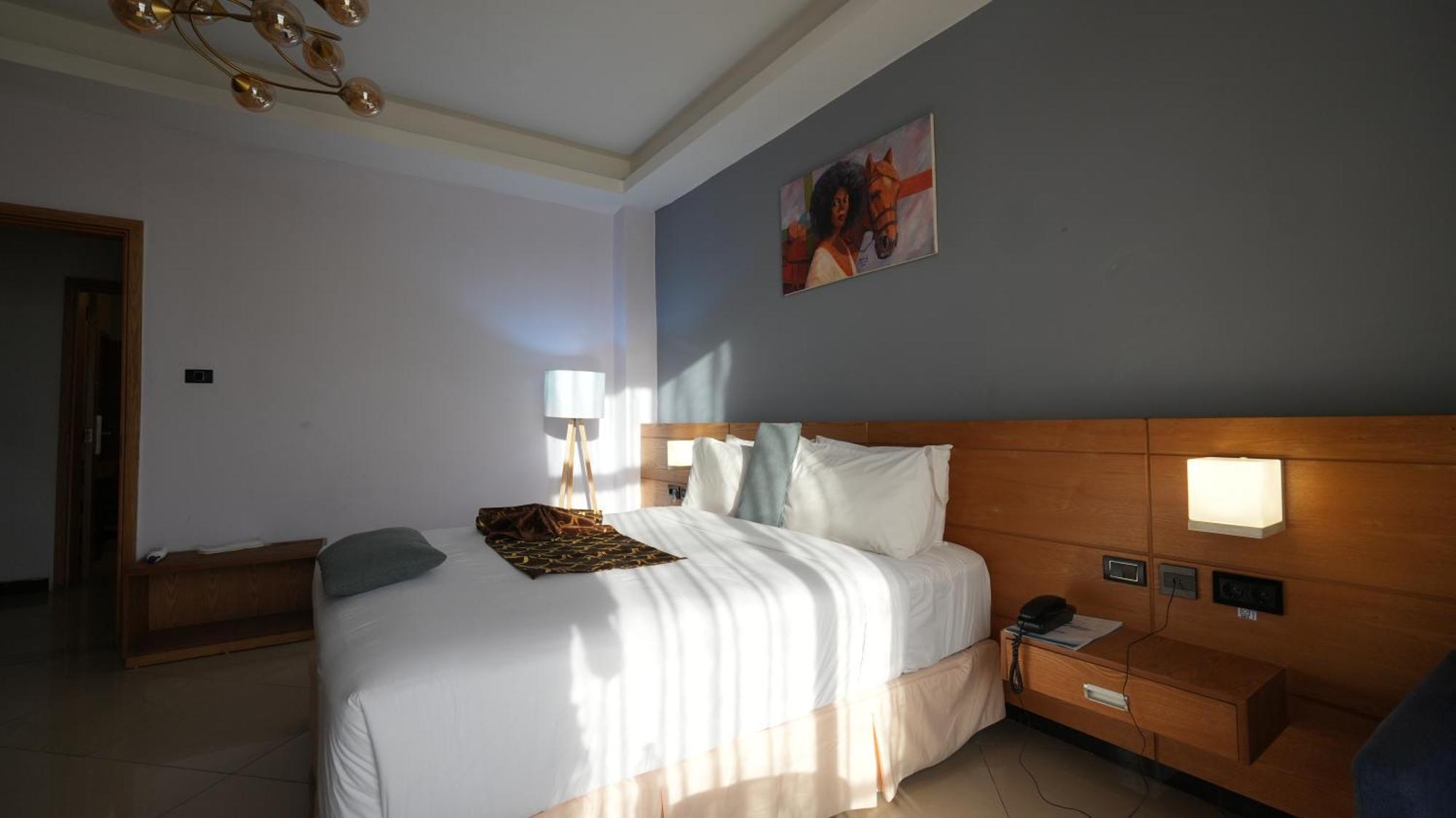 Mazeki Addis Boutique Hotel Экстерьер фото